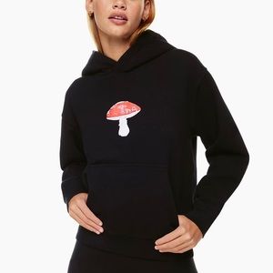 Aritizia TNA Hoodie NWT